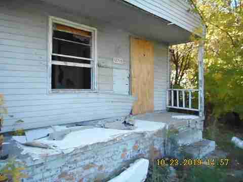 12715 Roselawn Oct 2019 (30)_m.jpg